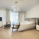 Prime Apartment In The Centre With Bbq